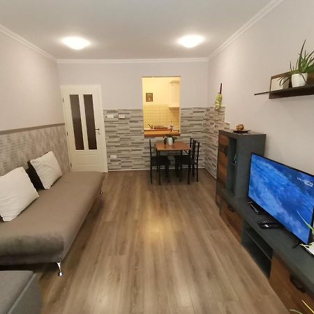 Carpe Diem Apartment Hajdúszoboszló Exterior foto