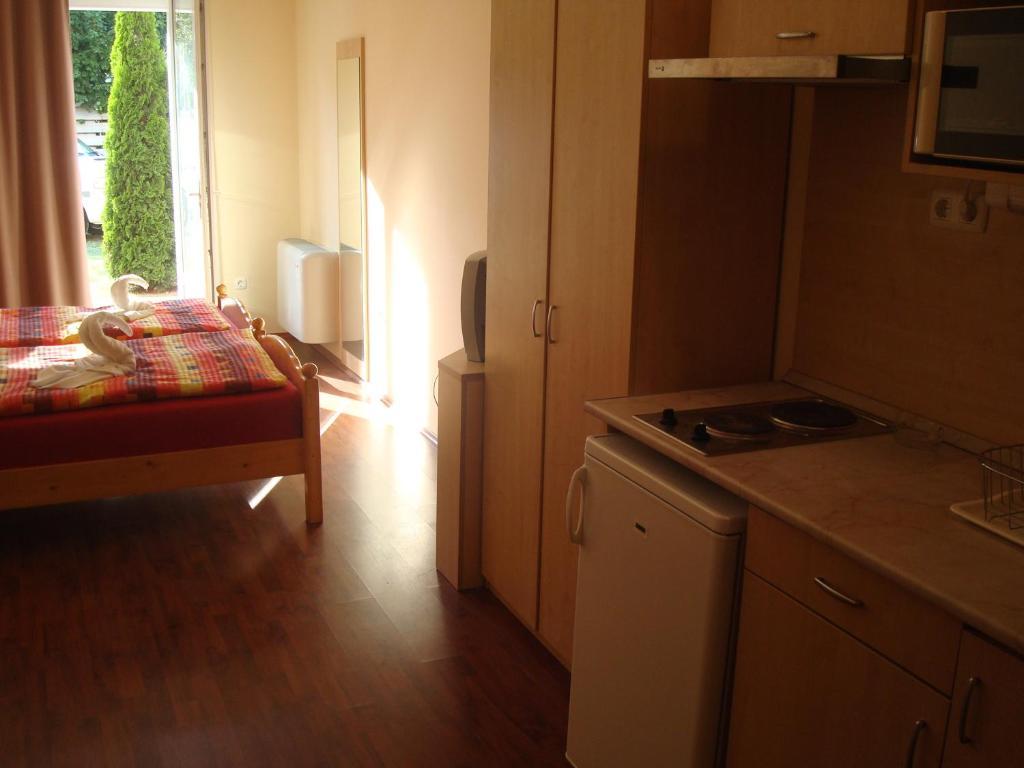 Carpe Diem Apartment Hajdúszoboszló Zimmer foto
